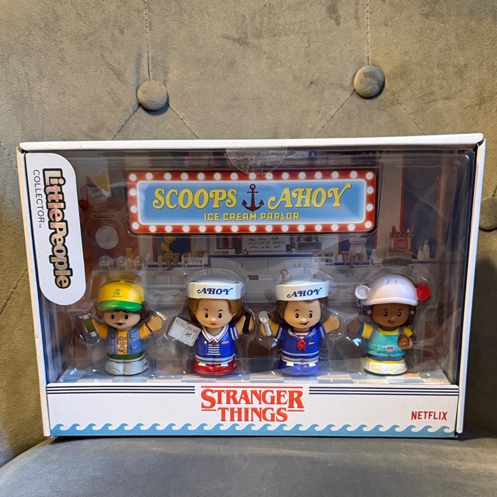 Fisher-Price Little People Stranger Things Scoops Ahoy Figure Set - Blue & White